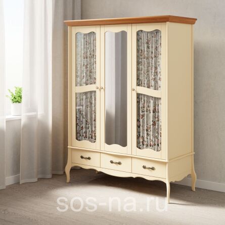 Шкаф 3х дверный 2 стеклянные двери и зеркало Лебо