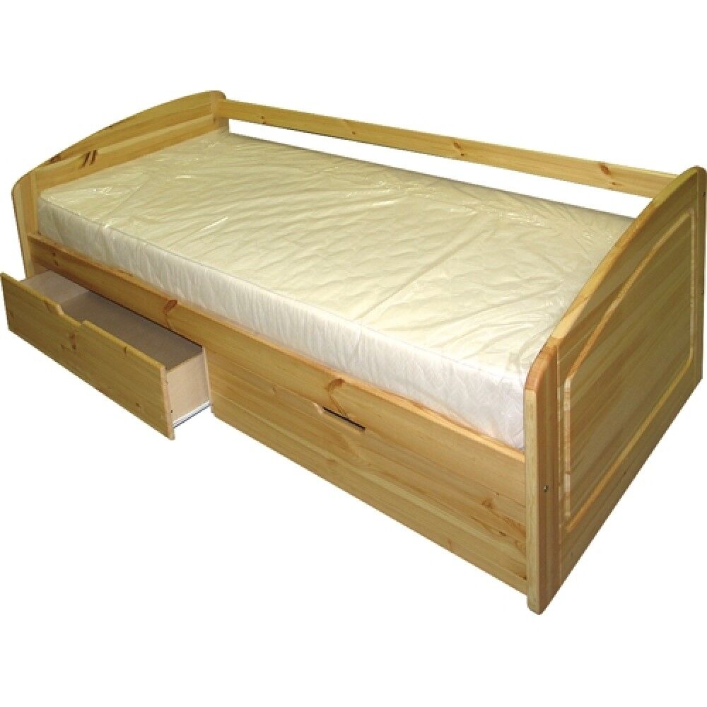 односпальная кровать из массива сосны с ящиками